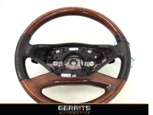 Used Steering wheel Mercedes S (W221) 3.5 S-400 24V BlueHybrid Price € 349,99 Margin scheme offered by Gerrits Automotive