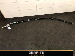 Used Roof curtain airbag, left Mercedes S (W221) 3.5 S-400 24V BlueHybrid Price € 164,98 Margin scheme offered by Gerrits Automotive