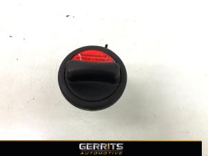 Used Fuel cap Mercedes S (W221) 3.5 S-400 24V BlueHybrid Price € 21,98 Margin scheme offered by Gerrits Automotive