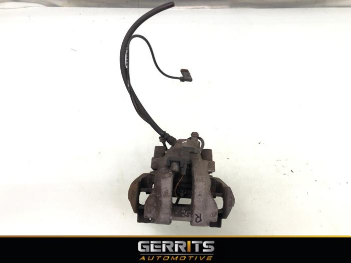 Gebrauchte Bremszange rechts hinten Mercedes S (W221) 3.5 S-400 24V BlueHybrid Preis € 65,98 Margenregelung angeboten von Gerrits Automotive BV