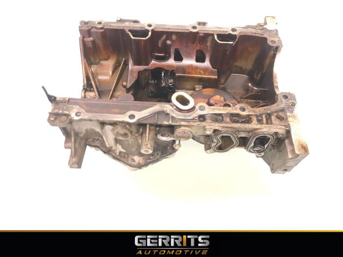 Sump from a Renault Captur (2R) 1.2 TCE 16V EDC 2016