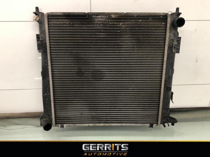 Usagé Radiateur Kia Cee'd (EDB5) 1.6 CRDi 16V Prix € 54,98 Règlement à la marge proposé par Gerrits Automotive BV