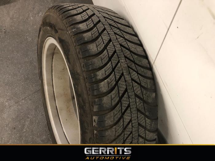 Set of wheels + tyres from a Renault Captur II (RJB) 1.0 TCe 12V 2020
