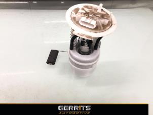 Used Electric fuel pump Renault Captur II (RJB) 1.0 TCe 12V Price € 164,98 Margin scheme offered by Gerrits Automotive
