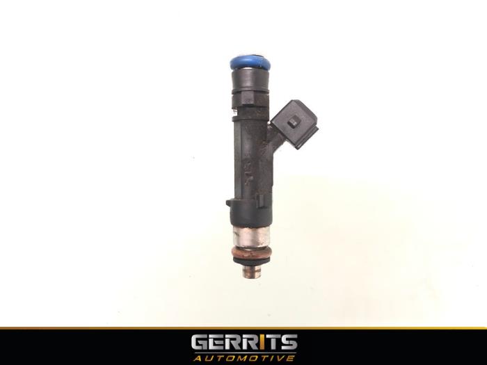 Injector (petrol injection) from a Opel Corsa D 1.2 16V 2014