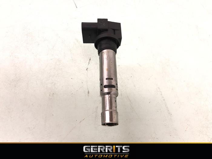 Ignition coil from a Seat Altea XL (5P5) 1.4 TSI 16V 2008