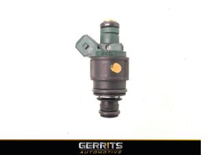 Used Injector (petrol injection) Volvo V40 (VW) 1.8 16V Price € 21,98 Margin scheme offered by Gerrits Automotive