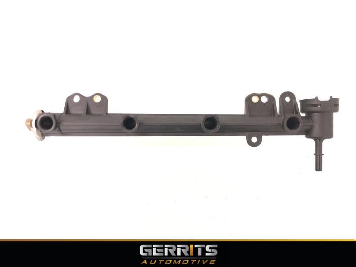 Usagé Système d'injection Volvo V40 (VW) 2.0 16V T4 Prix € 38,48 Règlement à la marge proposé par Gerrits Automotive BV