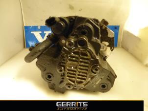 Used Mechanical fuel pump Volvo XC70 (SZ) XC70 2.4 D 20V Price € 137,48 Margin scheme offered by Gerrits Automotive