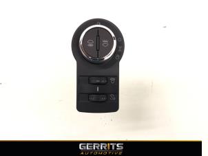 Gebrauchte Licht Schalter Opel Karl 1.0 12V Preis € 27,48 Margenregelung angeboten von Gerrits Automotive