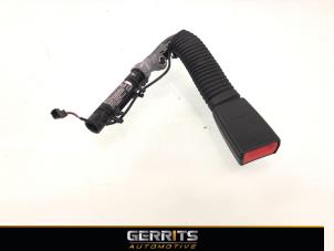 Used Seatbelt tensioner, right BMW 5 serie (F10) 520d 16V Price € 93,48 Margin scheme offered by Gerrits Automotive