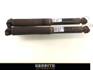 Used Shock absorber kit Ford Focus 3 Wagon 1.0 Ti-VCT EcoBoost 12V 125 Price € 38,48 Margin scheme offered by Gerrits Automotive