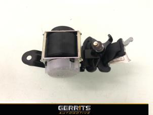 Used Rear seatbelt, centre Honda Jazz (GR) 1.5 eHEV 16V Price € 82,48 Margin scheme offered by Gerrits Automotive