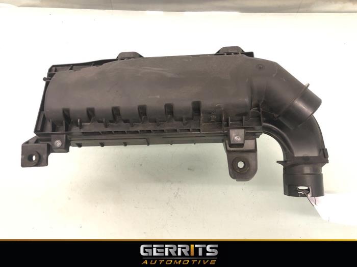Begagnade Luftfilterhus Opel Corsa F (UB/UH/UP) 1.2 Turbo 12V 100 Pris € 34,99 Marginaltabell erbjuds av Gerrits Automotive BV