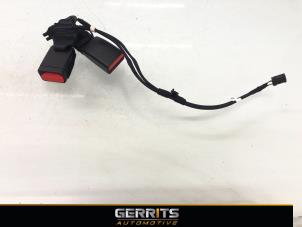 Used Rear seatbelt buckle, centre Opel Corsa F (UB/UH/UP) 1.2 Turbo 12V 100 Price € 38,48 Margin scheme offered by Gerrits Automotive