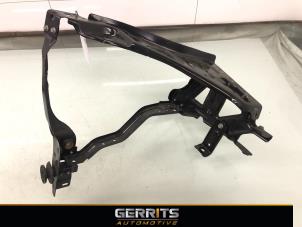 Used Headlight frame, right Mercedes E (C207) E-200 CGI 16V BlueEfficiency Price € 74,99 Margin scheme offered by Gerrits Automotive