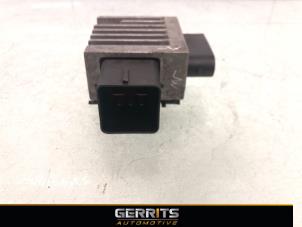 Used Cooling fan resistor Renault Master IV (EV/HV/UV/VA/VB/VD/VF/VG/VJ) 2.3 dCi 150 16V FWD Price € 60,49 Inclusive VAT offered by Gerrits Automotive