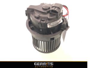 Używane Silnik wentylatora nagrzewnicy Peugeot 208 I (CA/CC/CK/CL) 1.0 Vti 12V PureTech Cena € 29,99 Procedura marży oferowane przez Gerrits Automotive