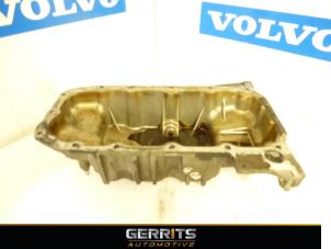 Usagé Couvercle carter Volvo V40 (MV) 1.6 T4 GTDi 16V Prix € 55,00 Règlement à la marge proposé par Gerrits Automotive
