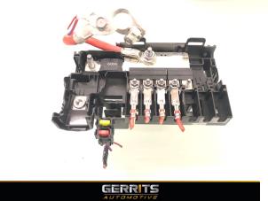 Used Fuse box Opel Astra K 1.0 Turbo 12V Price € 29,99 Margin scheme offered by Gerrits Automotive