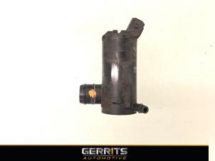 Used Windscreen washer pump Volvo V70 (SW) 2.4 20V 140 Price € 19,99 Margin scheme offered by Gerrits Automotive