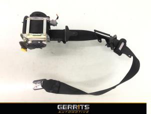 Used Front seatbelt, right Volvo V60 I (FW/GW) 1.6 T4 16V Price € 149,99 Margin scheme offered by Gerrits Automotive