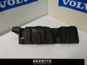Used Support (miscellaneous) Volvo V70 (SW) 2.4 D5 20V Price € 24,99 Margin scheme offered by Gerrits Automotive
