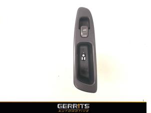 Used Electric window switch Volvo S40 (VS) 1.8 16V Price € 19,99 Margin scheme offered by Gerrits Automotive