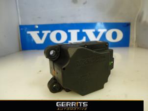Używane Silnik zaworu nagrzewnicy Volvo V60 I (FW/GW) 2.0 D3 20V Cena € 19,99 Procedura marży oferowane przez Gerrits Automotive