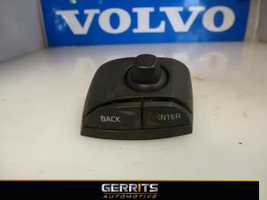 Used Navigation control panel Volvo V70 (BW) 2.4 D5 20V Price € 24,99 Margin scheme offered by Gerrits Automotive