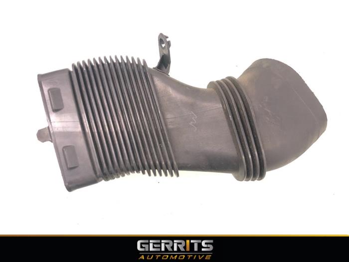 Begagnade Luftintagsslang BMW 5 serie (E60) 520i 16V Pris € 29,99 Marginaltabell erbjuds av Gerrits Automotive BV