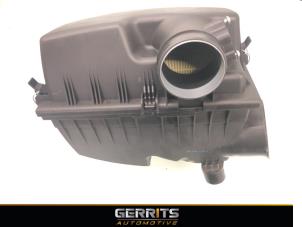Used Air box BMW 5 serie (E60) 520i 16V Price € 99,99 Margin scheme offered by Gerrits Automotive