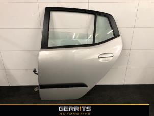 Używane Drzwi lewe tylne wersja 4-drzwiowa Hyundai i10 (F5) 1.0i 12V Cena € 124,99 Procedura marży oferowane przez Gerrits Automotive