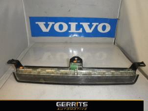 Usagé Feu de freinage supplémentaire centre Volvo V70 (SW) 2.4 D5 20V Prix € 24,99 Règlement à la marge proposé par Gerrits Automotive