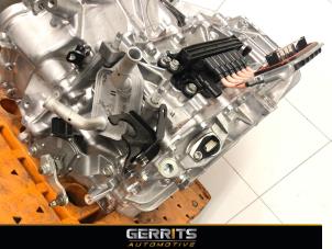 Getriebe van een Toyota Corolla Cross 2.0 VVT-i 16V Hybrid 200 2022