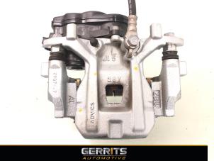 Used Rear brake calliper, left Toyota Corolla Cross 2.0 VVT-i 16V Hybrid Price € 199,99 Margin scheme offered by Gerrits Automotive