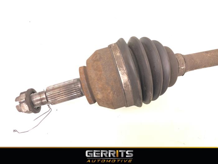 Front drive shaft, right from a Fiat Talento 1.6 EcoJet BiTurbo 145 2016