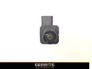 Used Reversing camera Ford Kuga II (DM2) 1.5 EcoBoost 16V 120 Price € 99,99 Margin scheme offered by Gerrits Automotive