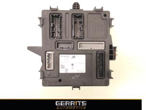 Usagé Ordinateur contrôle fonctionnel Renault Megane IV Estate (RFBK) 1.3 TCE 160 16V Prix € 99,99 Règlement à la marge proposé par Gerrits Automotive