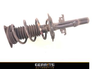Used Front shock absorber rod, left Renault Megane IV Estate (RFBK) 1.3 TCE 160 16V Price € 74,99 Margin scheme offered by Gerrits Automotive
