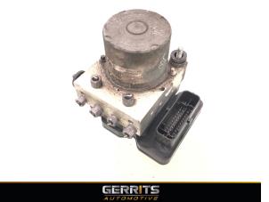 Usagé Pompe ABS Citroen C3 Aircross (2C/2R) 1.2 e-THP PureTech 110 Prix € 199,99 Règlement à la marge proposé par Gerrits Automotive