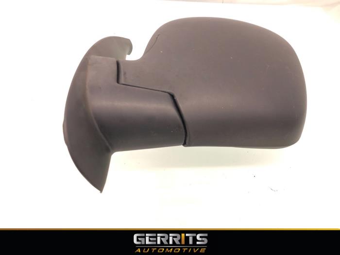 Wing mirror, left from a Renault Kangoo Express (FW) 1.5 dCi 90 FAP 2010