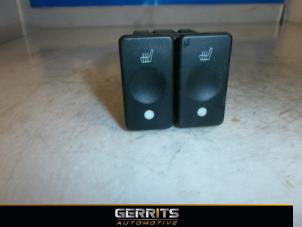 Used Seat heating switch Volvo 440 1.8 i DL/GLE Price € 19,99 Margin scheme offered by Gerrits Automotive
