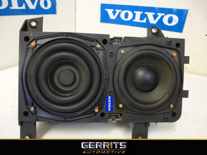 Używane Glosnik Volvo V40 (VW) 2.0 16V Cena € 39,95 Procedura marży oferowane przez Gerrits Automotive BV