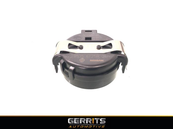 Begagnade Regnsensor Renault Megane IV (RFBB) 1.5 Energy dCi 110 Pris € 19,99 Marginaltabell erbjuds av Gerrits Automotive BV