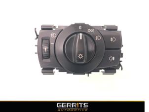 Used Light switch BMW 1 serie (E81) 123d 16V . Price € 19,99 Margin scheme offered by Gerrits Automotive