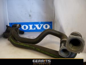 Used Radiator hose Volvo V70 (BW) 2.0 D3 20V Price € 24,99 Margin scheme offered by Gerrits Automotive