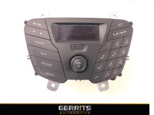 Usados Unidad de control multimedia Ford Transit Connect (PJ2) 1.6 TDCi 16V 95 Precio € 163,34 IVA incluido ofrecido por Gerrits Automotive