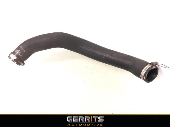 Gebrauchte Intercooler Schlauch Peugeot 5008 II (M4/MC/MJ/MR) 1.6 THP 165 Preis € 29,99 Margenregelung angeboten von Gerrits Automotive BV
