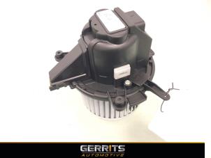Used Heating and ventilation fan motor Peugeot 5008 II (M4/MC/MJ/MR) 1.6 THP 16V Price € 74,99 Margin scheme offered by Gerrits Automotive